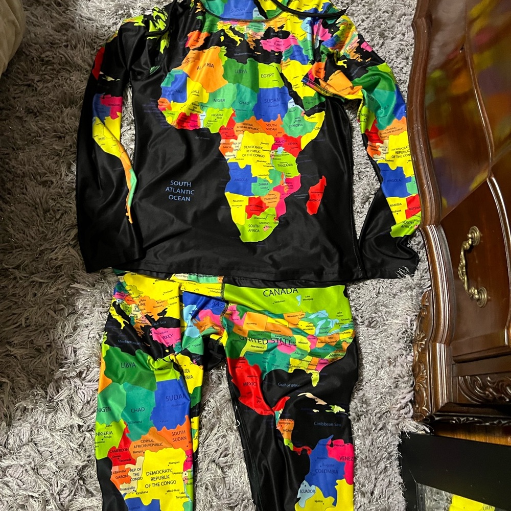 Bricks Built Multicolor Map Print Set Hoodie And … - image 8